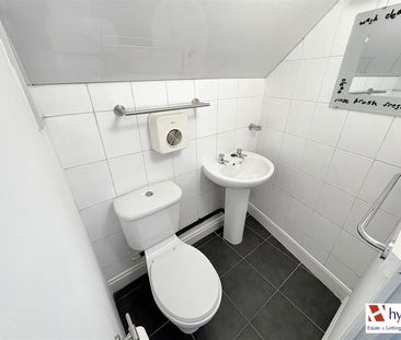 448A Bury Old Road, Prestwich, Manchester, M25 1PQ - Photo 6