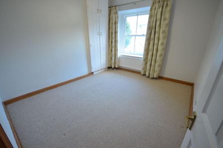 2 bedroom cottage to rent - Photo 2