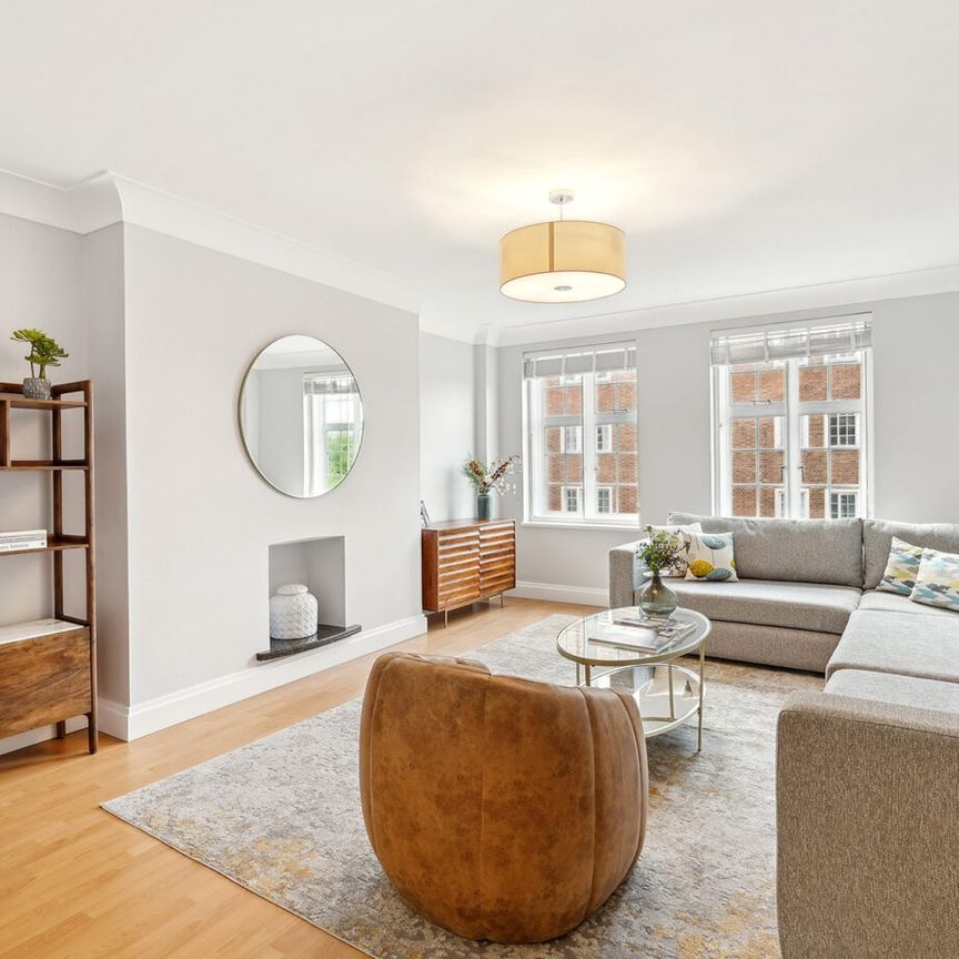 Stafford Court, W8, London - Photo 1