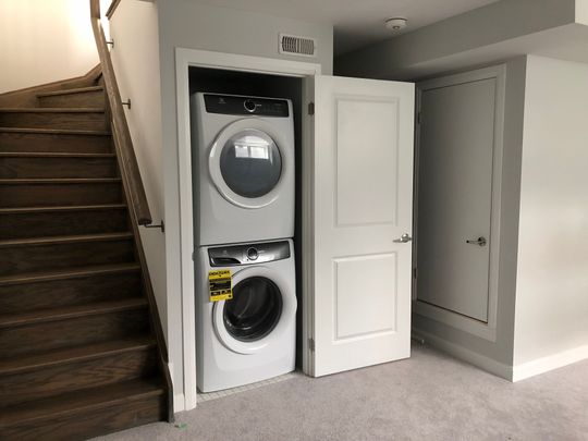 For Lease - 75 Thomas Mulholland Drive Unit# 1, Toronto, Ontario - Photo 1