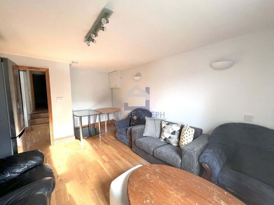 6 Bedroom Maisonette To Rent - Photo 1
