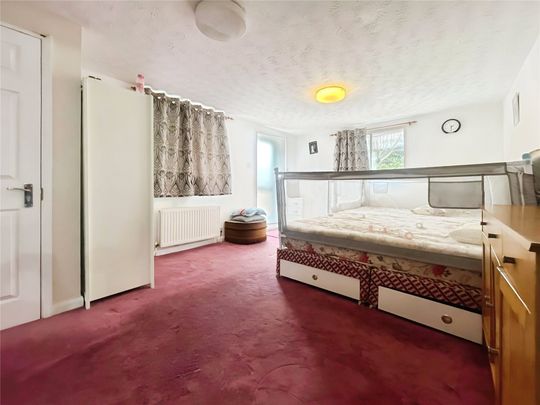 Old Bath Road, Colnbrook, Slough, Berkshire, SL3 0PH - Photo 1