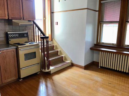 For Lease - 3 Northcliffe Boulevard Unit# -Apt B, Toronto, Ontario - Photo 4