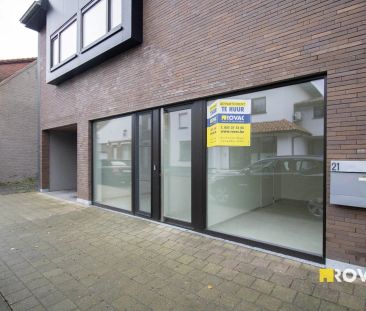 Luxueus afgewerkt nieuwbouwappartement op het gelijkvloers met terras - Photo 2