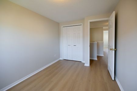 For Lease - 16 Chantilly Street, Kitchener, Ontario - Photo 3