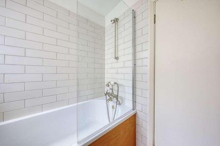 Grove Close, Kingston Upon Thames, KT1 - Photo 5