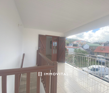 Location Appartement 3 pièces 50m² POINTE NOIRE 97116 - Photo 4
