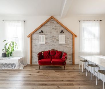 For Lease - 9 Napier Street, Vaughan, Ontario - Photo 3