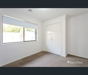 30 Clarendon Street, Pakenham, Vic 3810 - Photo 4