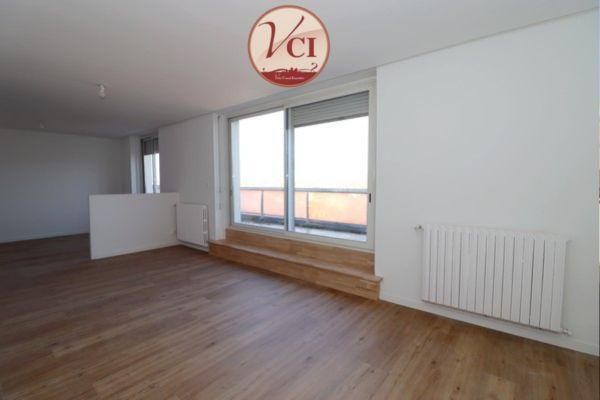 Location Appartement 4 pièces 91m² VICHY 03200 - Photo 1