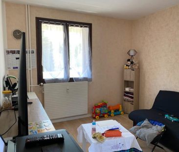 Location Appartement 2 pièces 42m² CHAMBERY 73000 - Photo 2