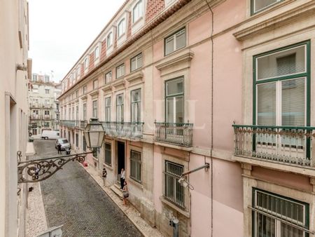 Luxury Apartment for rent in Bairro Alto (Encarnacao), Misericórdia, Lisbon - Photo 2