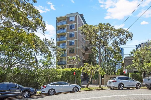 19/4 Lamont Street, Wollstonecraft - Photo 1