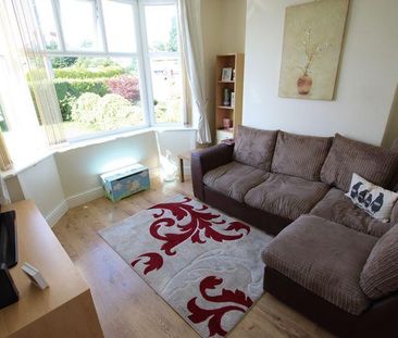 3 bedroom semi-detached house to rent - Photo 5