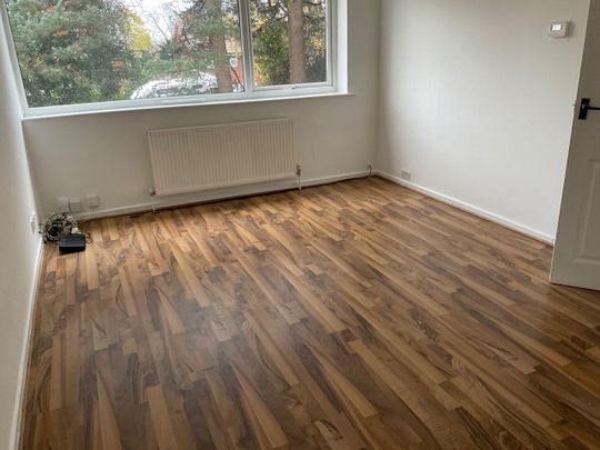 2 Bed Flat, Lane End Croft, LS17 - Photo 1