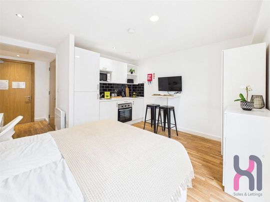 1 bedroom property to rent - Photo 1