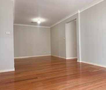 36 Elimatta Avenue, Jordan Springs, NSW - Photo 6
