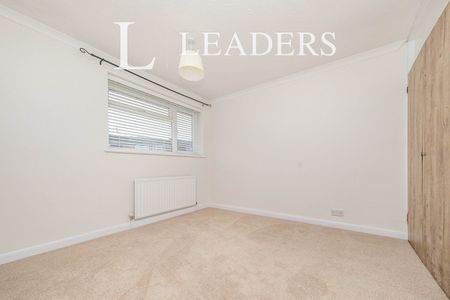 3 bedroom house to rent Bridgefield Close, Colchester, CO4 - Photo 5