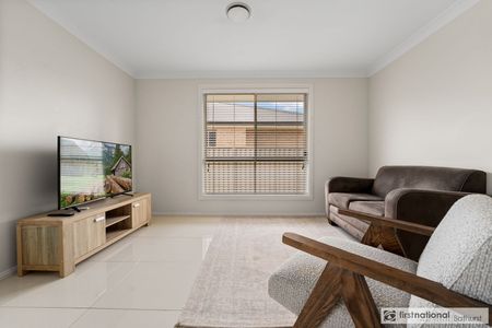 Modern Comfort Meets Easy Llanarth Living - Photo 2