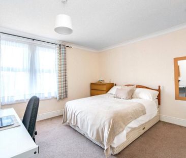 4 bedroom house to rent - Photo 2