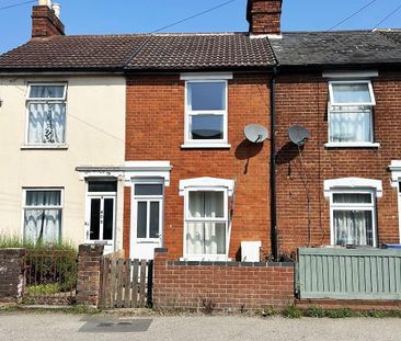 2 bedroom terraced house to rent - Photo 1