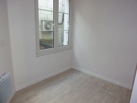 Location Appartement 1 pièce 28m² TOURS 37000 - Photo 2