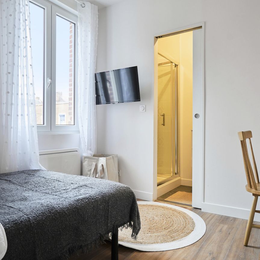COTTENCHY J Roommate 7 Bedrooms at Amiens - Photo 1