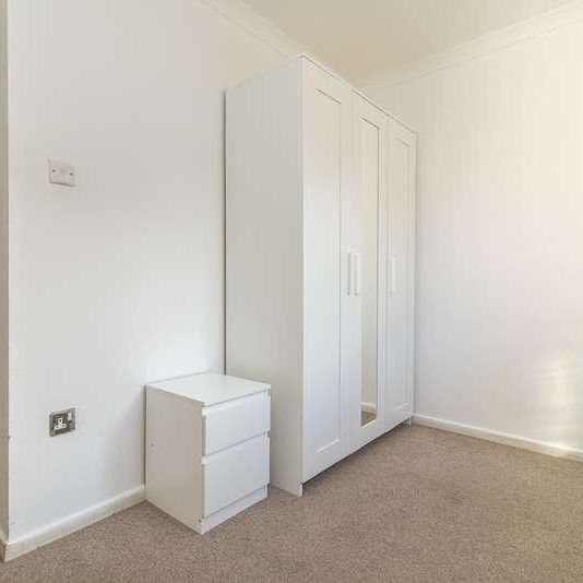 Harrison Way, Windsor Quay, Cardiff, CF11 - Photo 1