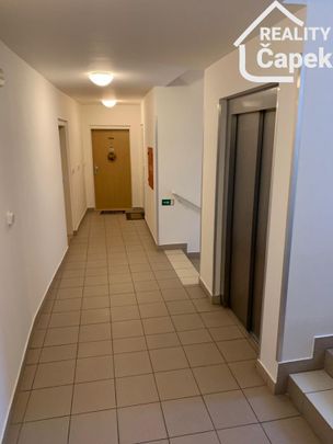 Pronájem bytu 2+kk 46 m2 - Fotografie 1
