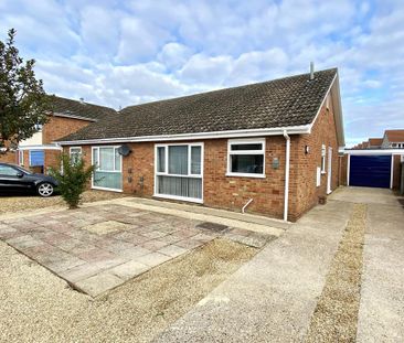 2 bedroom semi-detached house to rent - Photo 2