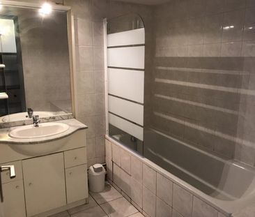 Location Appartement 3 pièces 67m² BORDEAUX 33000 - Photo 5