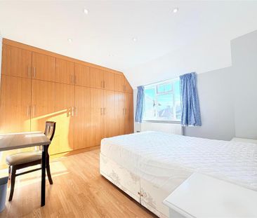 2 bedroom detached house to rent - Photo 4