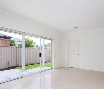 1 Cabernet Street, Point Cook VIC 3030 - Apartment For Rent | Domain - Photo 6