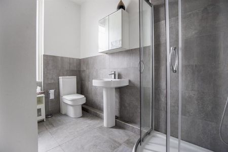 4 bedroom maisonette to rent - Photo 4