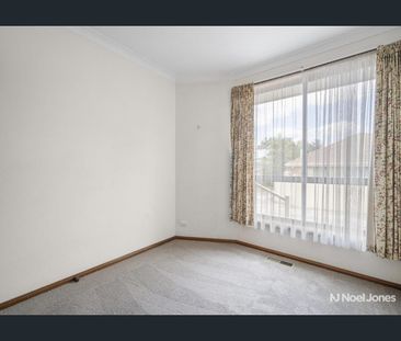 Walk to Ringwood Square, Costco & Eastland - Photo 5