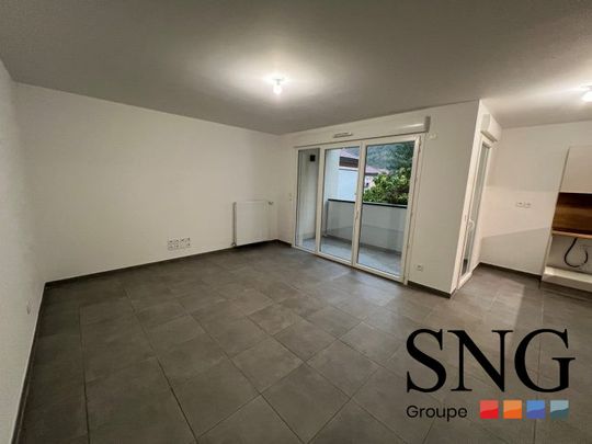 T2 AVEC BALCON ET PARKING - Photo 1