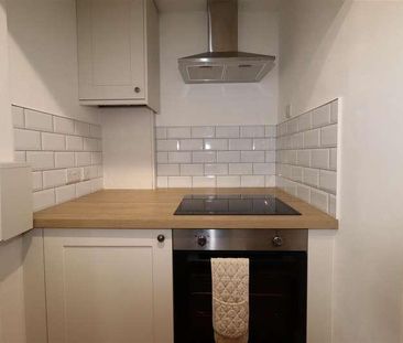 Barracks Square, Macclesfield, Cheshire, SK11 - Photo 5