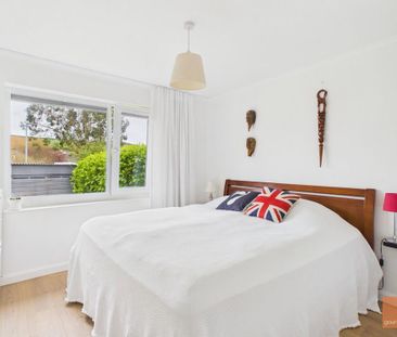 3 bedroom detached bungalow to rent - Photo 3