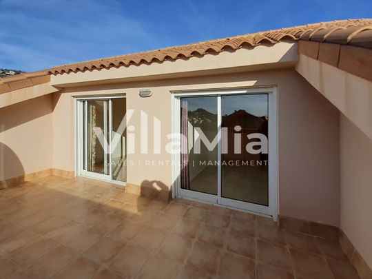 Duplex in Jávea for long-term rental VMR 3208 - Photo 1