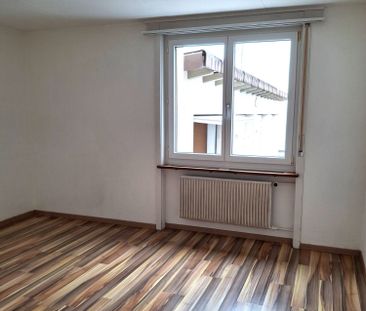 Grosse, helle 4.5 Zimmer-Parterre-Wohnung - Foto 5