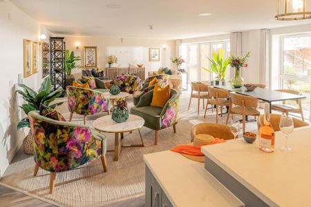 1 bedroom retirement property to rent - Photo 2