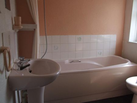 1 bedroom terraced house to rent - Photo 4