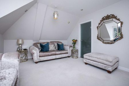 3 bedroom apartment to rent - Photo 2