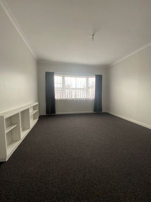 EXCELLENT LOCATION !!! - Photo 1
