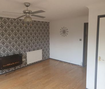 2 bedroom house to rent - Photo 1