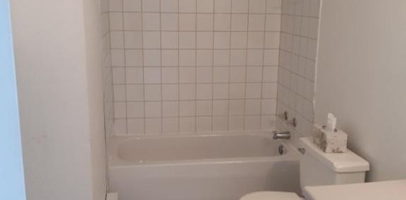 BEAU 4 1/2 SOREL disponible le 1er decembre - Photo 2