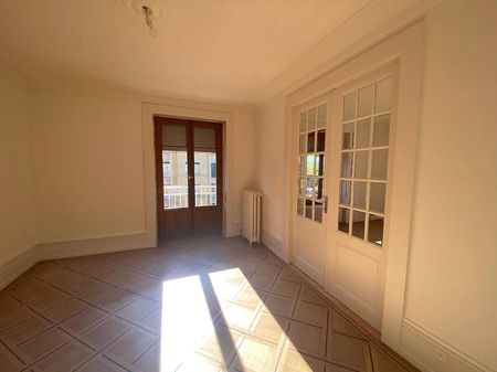 4-room apartment in Plainpalais. - Photo 3