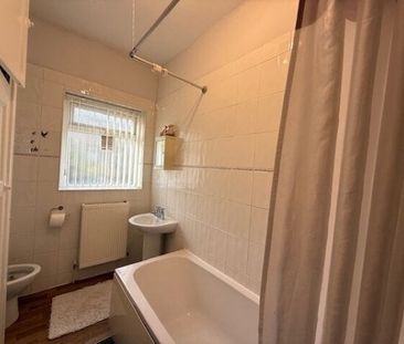 Sydney Terrace, Trawden, BB8 - Photo 3