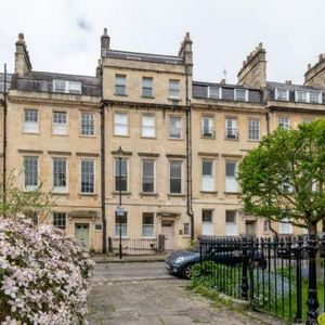 1 bedroom property to rent in Bath - Photo 3