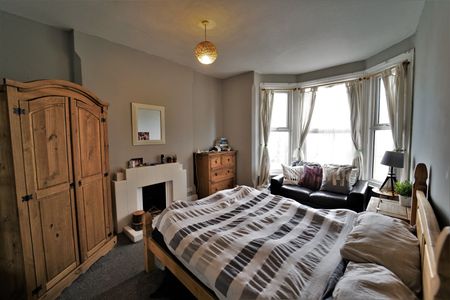 37 Wilford Lane, NG2 7QZ, NOTTINGHAM - Photo 4